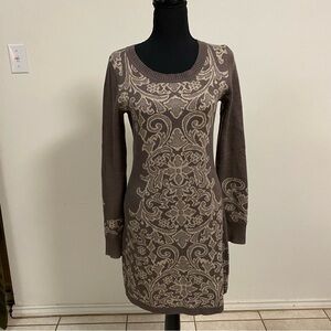 Athleta Sweater Dress Women’s Size small Taupe Paisley print LS Duluth style